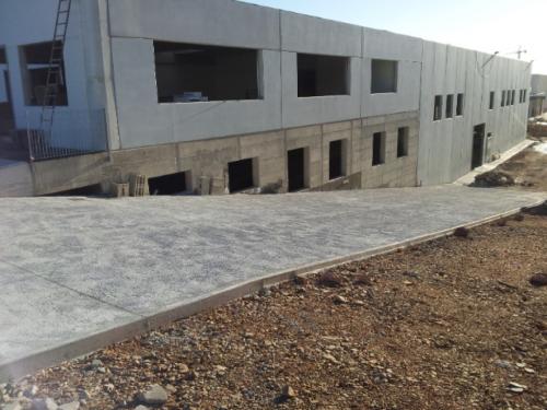 Costruzione capannone