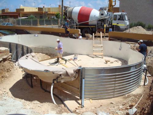 Realizzazione piscina (durante)